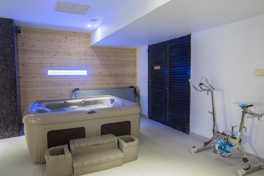 Napa Tsokkos Hotel Айя Напа Екстериор снимка