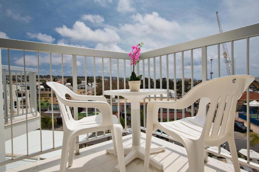 Napa Tsokkos Hotel Айя Напа Екстериор снимка